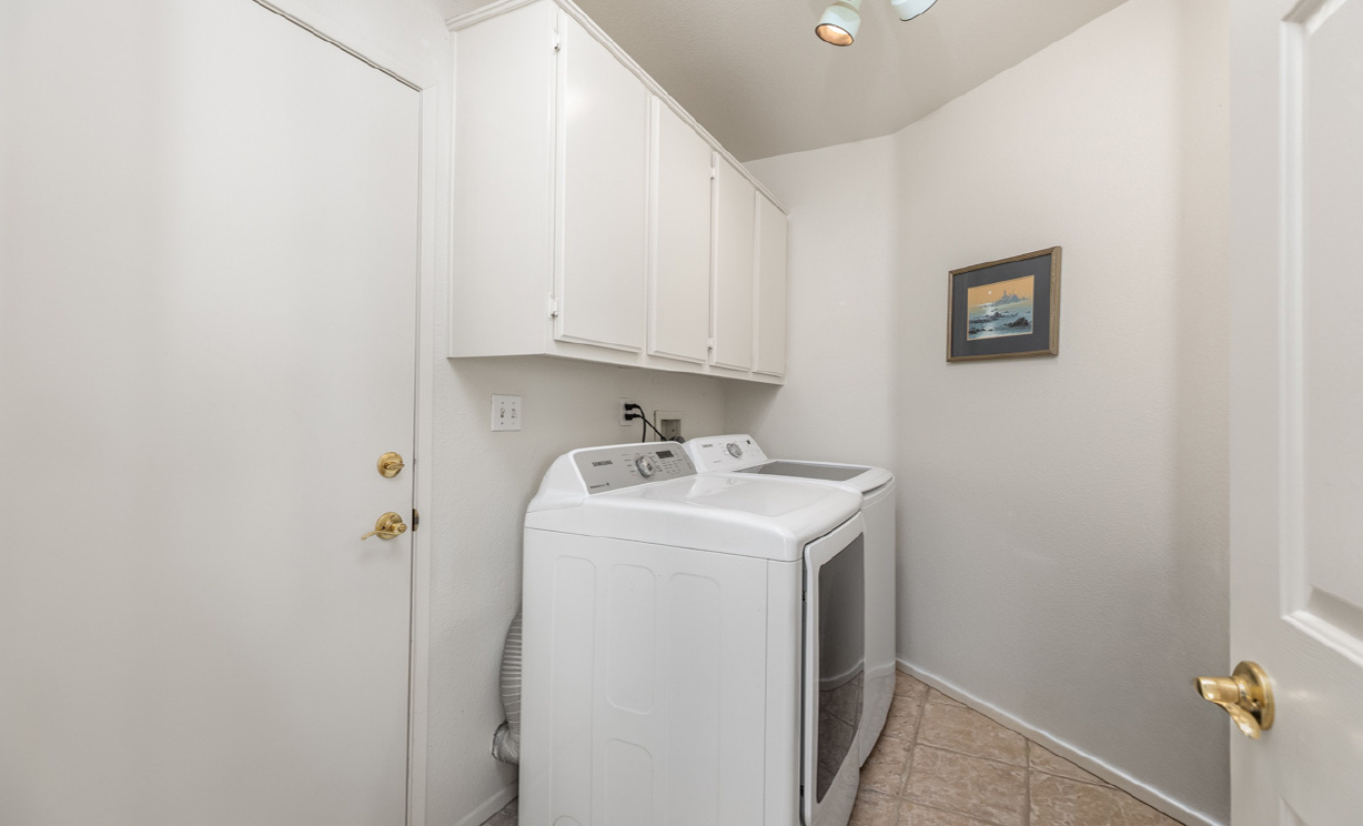 4945 Silverado Avenue, Banning CA: 