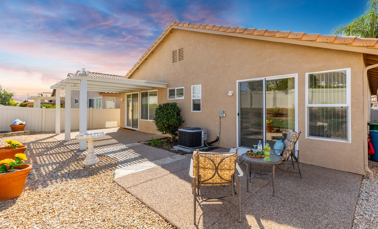 4945 Silverado Avenue, Banning CA: 