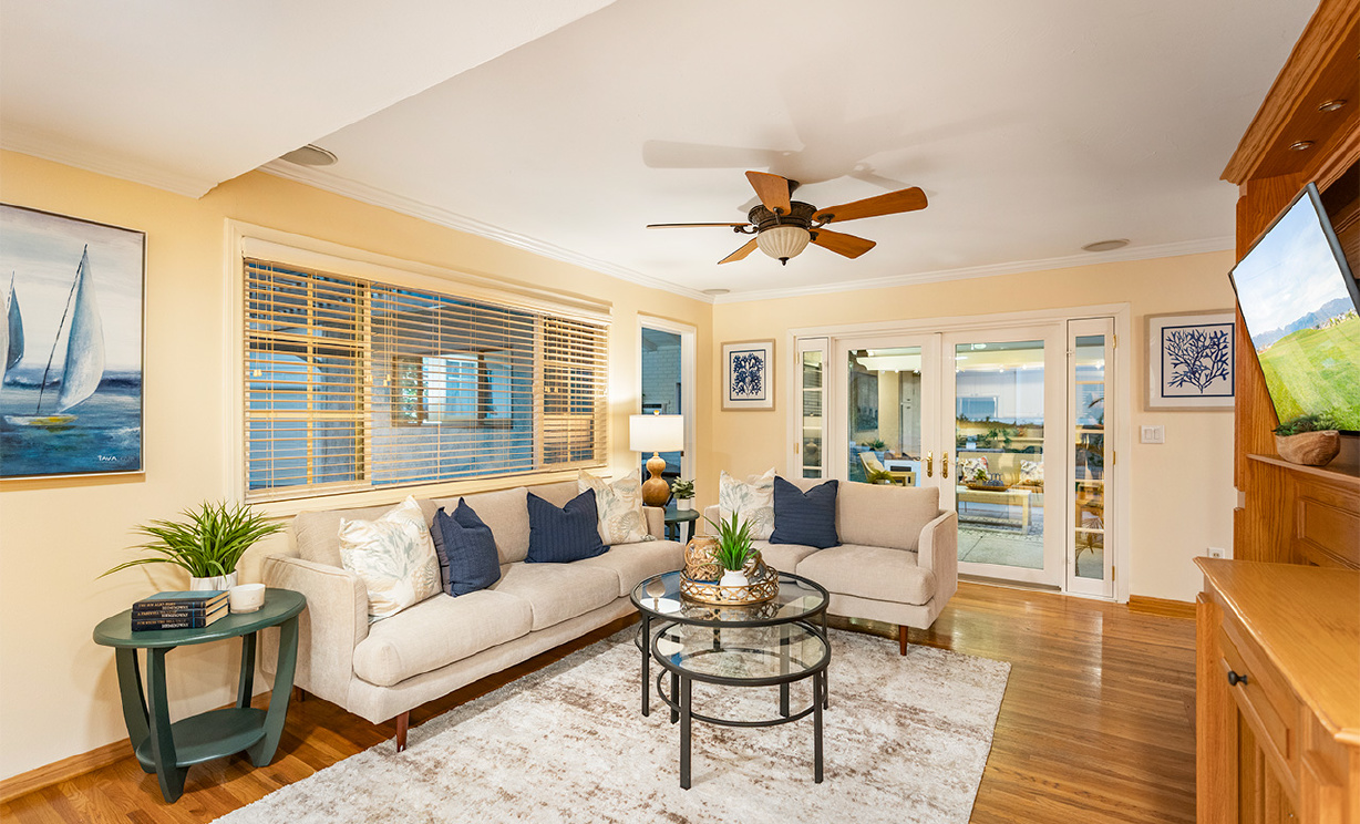 2207 Calle Ultimo, Fullerton CA: 