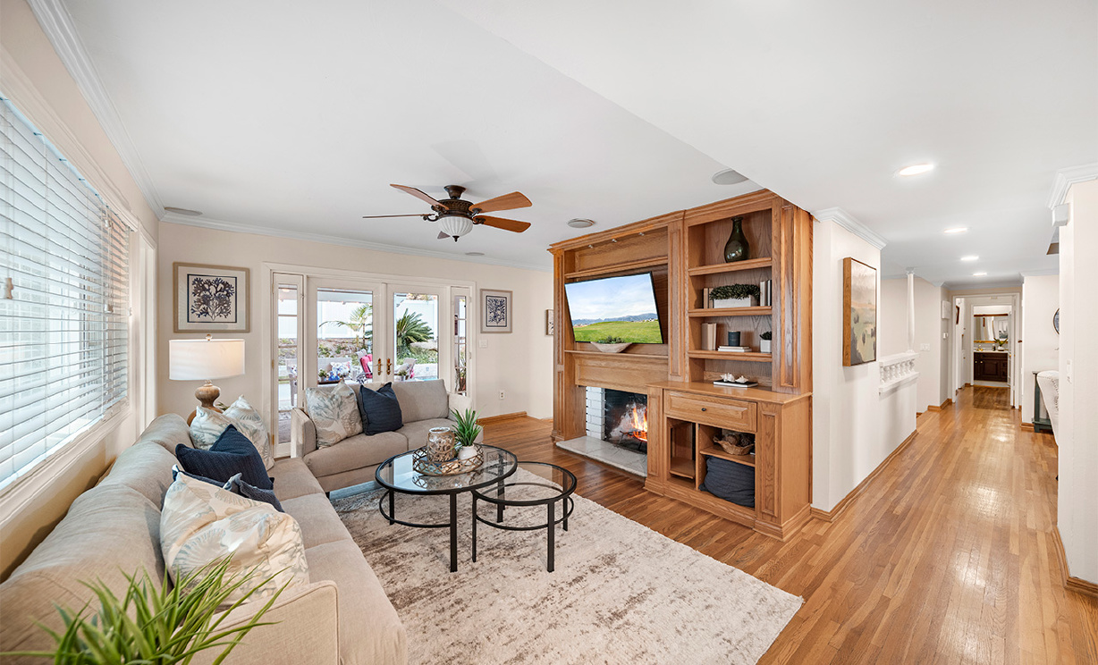 2207 Calle Ultimo, Fullerton CA: 