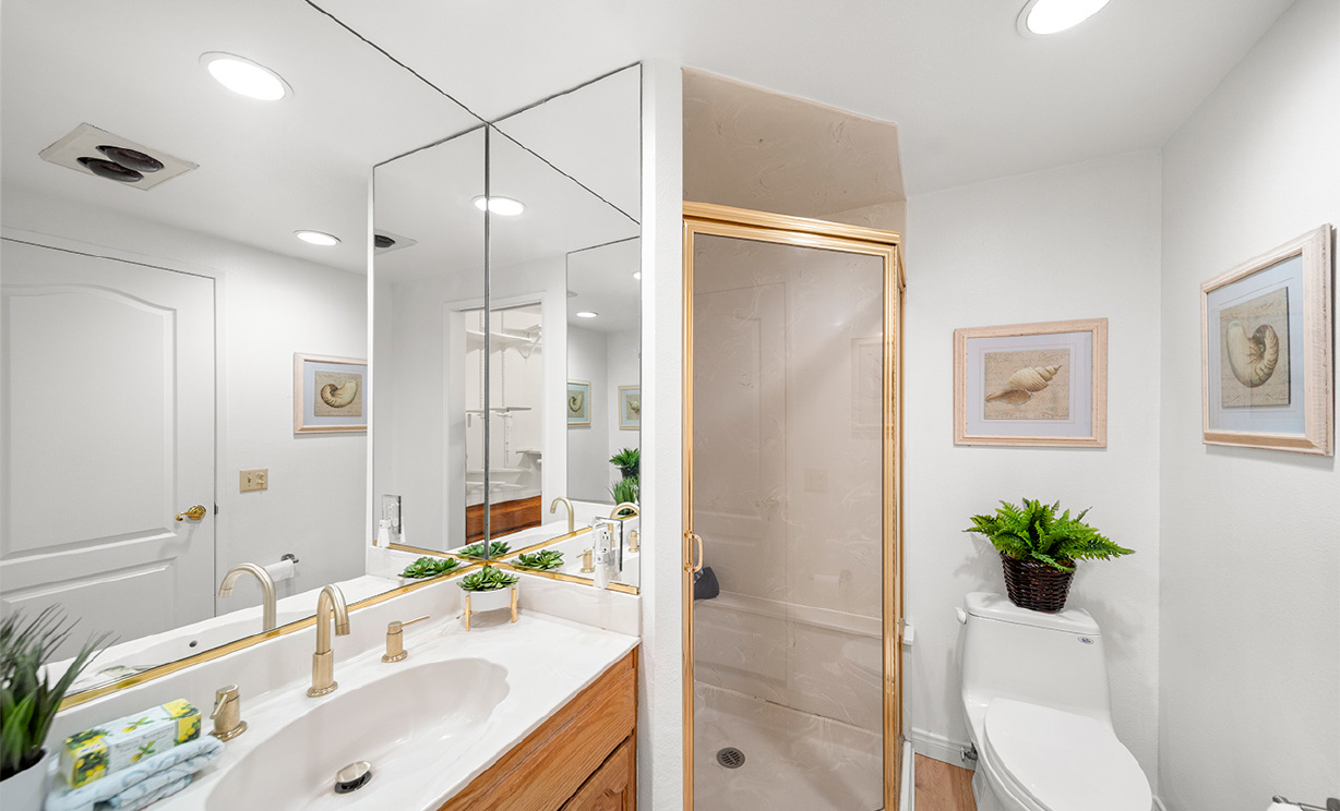 2207 Calle Ultimo, Fullerton CA: 