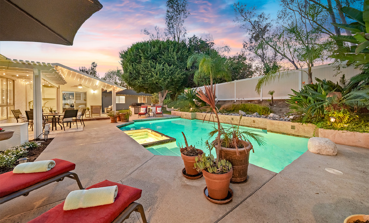 2207 Calle Ultimo, Fullerton CA: 