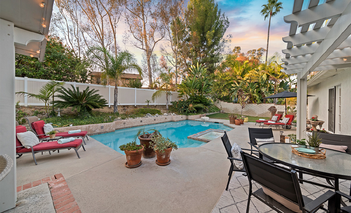 2207 Calle Ultimo, Fullerton CA: 