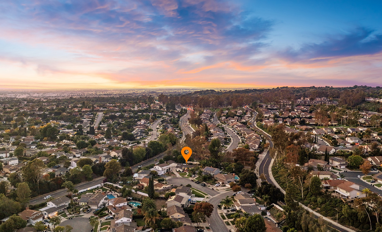 2207 Calle Ultimo, Fullerton CA: 