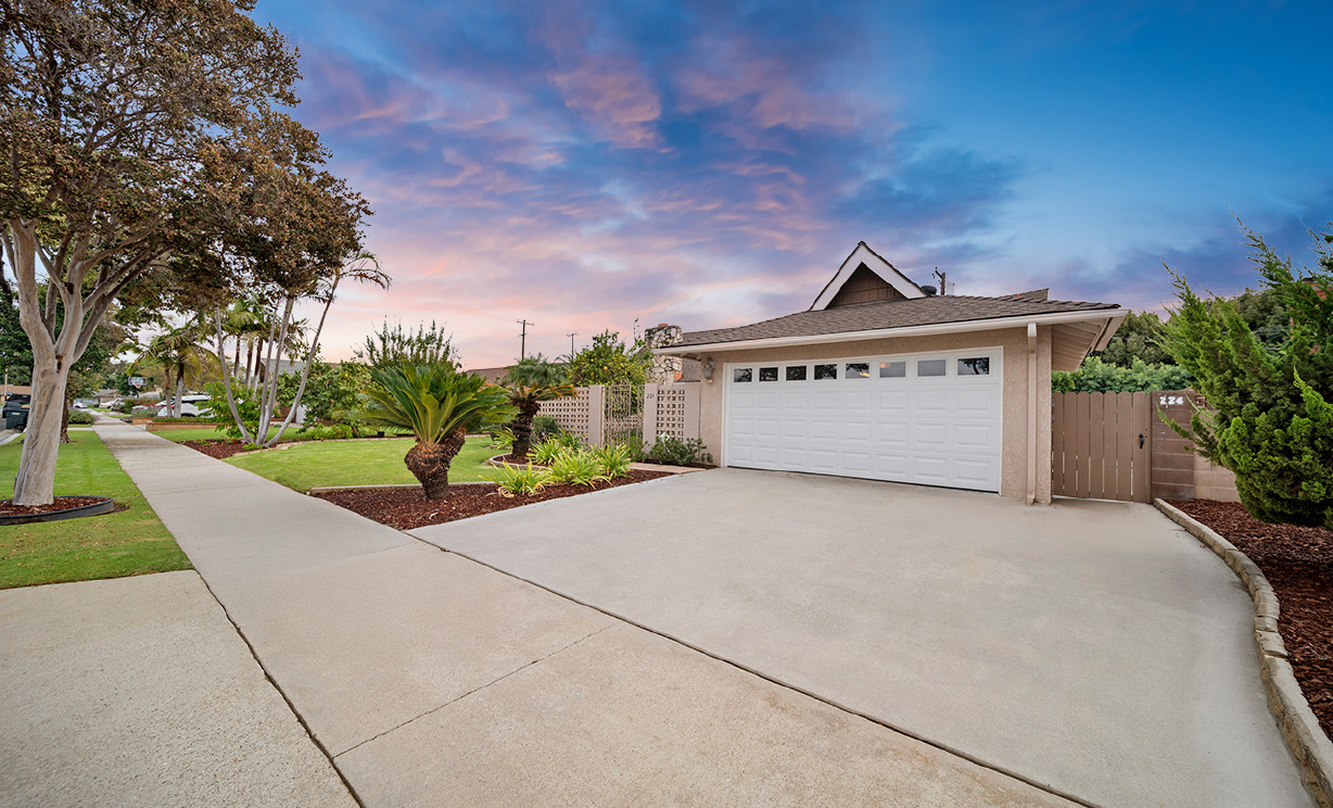 224 W Crystal View Ave, Orange CA: 