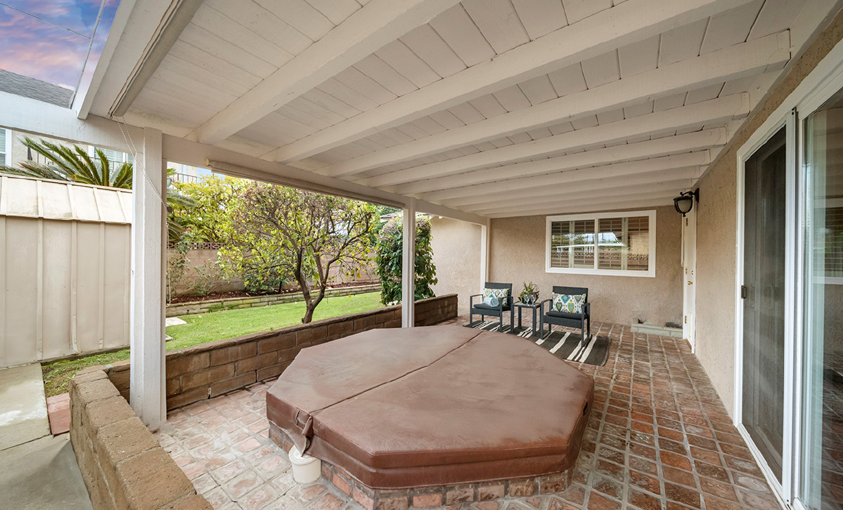 224 W Crystal View Ave, Orange CA: 