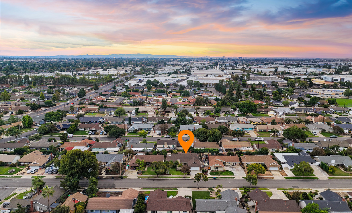 224 W Crystal View Ave, Orange CA: 