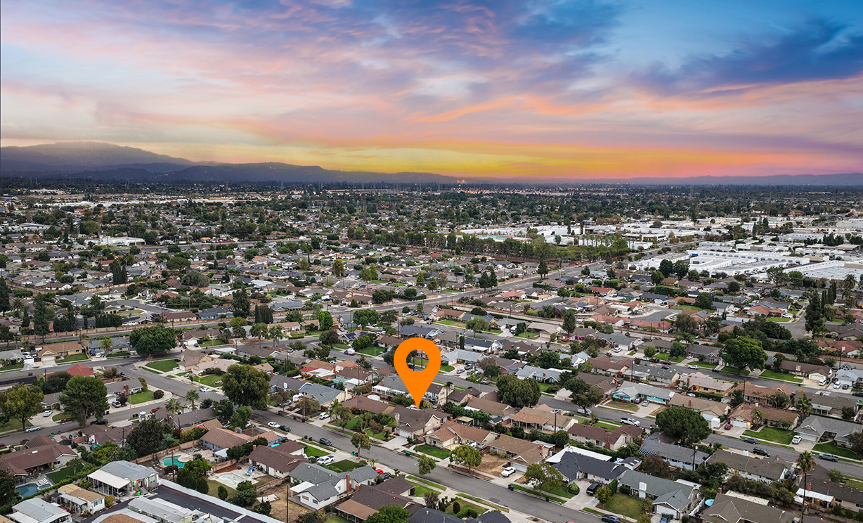 224 W Crystal View Ave, Orange CA: 