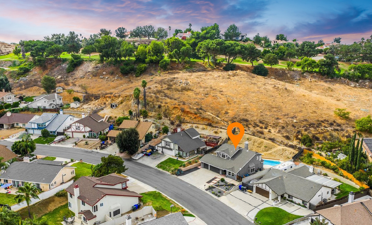 8229 Whispering Tree Drive, Jurupa Valley CA: 