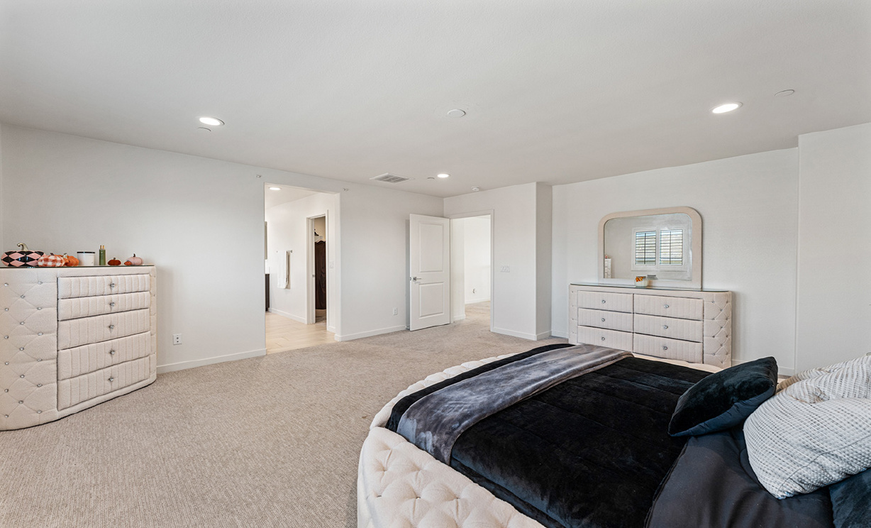 5252 Denali Court, Fontana CA: