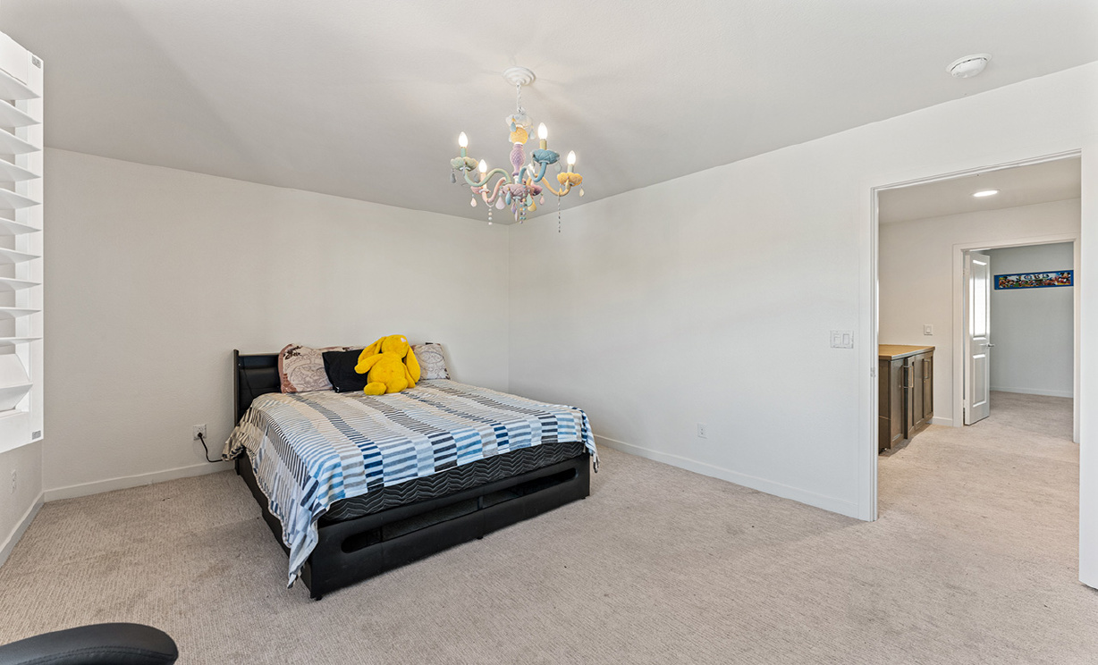 5252 Denali Court, Fontana CA: