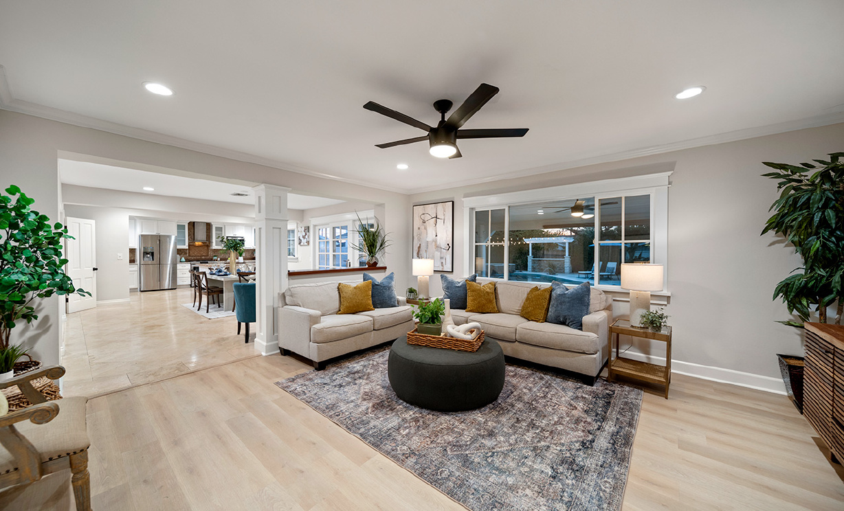 2039 S Eileen Dr, Anaheim CA: