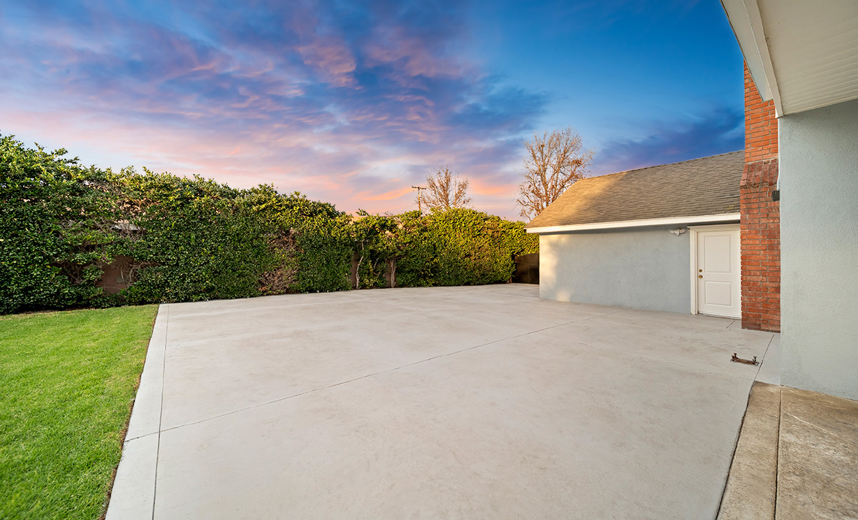 2039 S Eileen Dr, Anaheim CA: