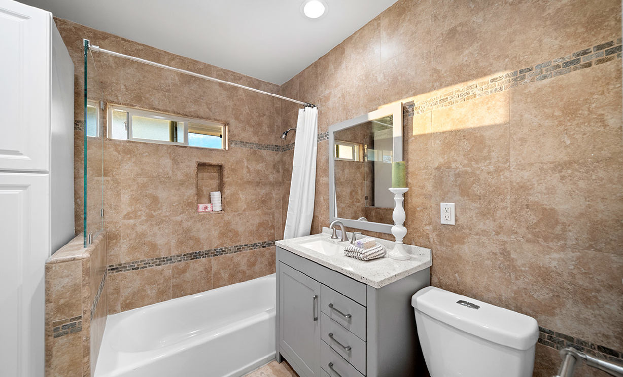 2039 S Eileen Dr, Anaheim CA: