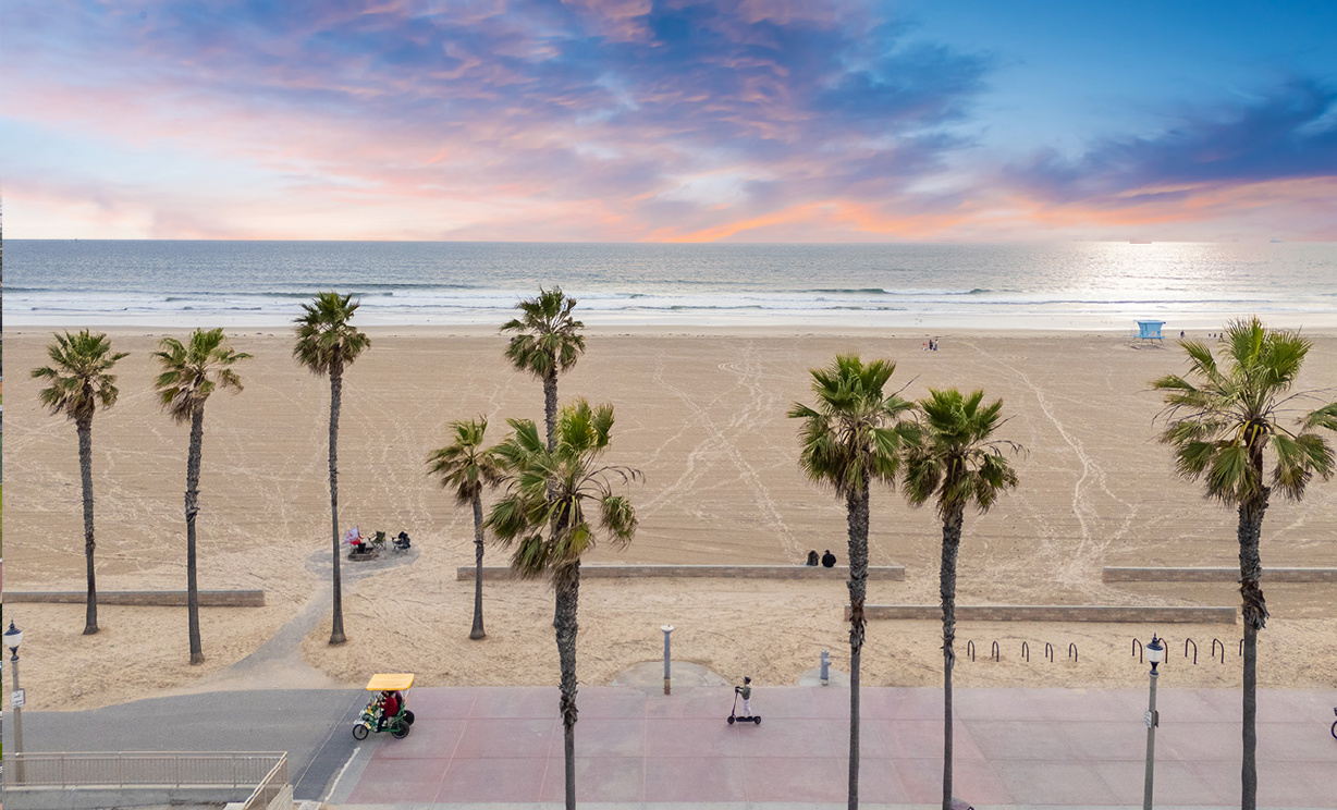 7230 Little Harbor Dr, Huntington Beach CA: 