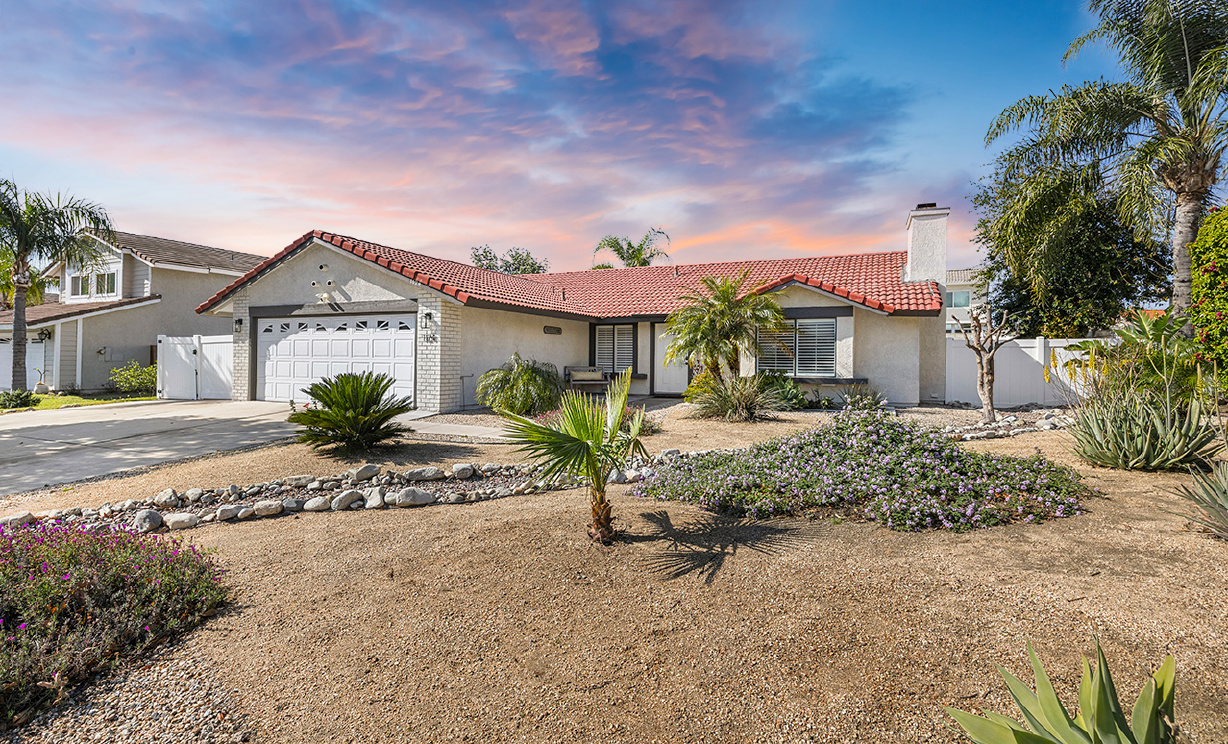 1124 N Sandalwood Avenue, Rialto CA: