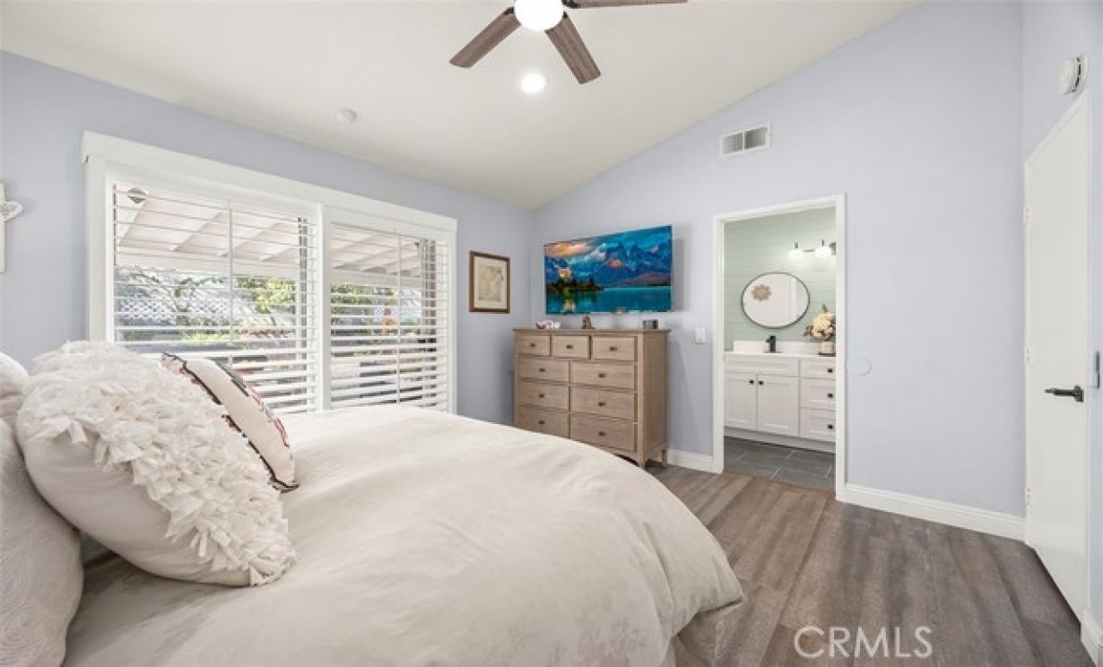 1124 N Sandalwood, Rialto CA: 