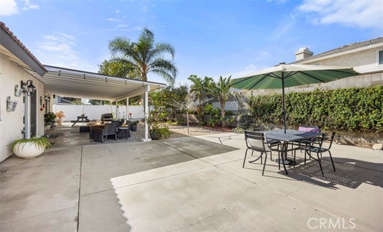 1124 N Sandalwood, Rialto CA: 