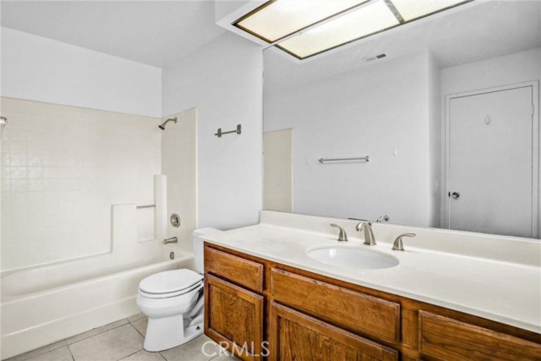 1110 Strawberry, Glendora CA: