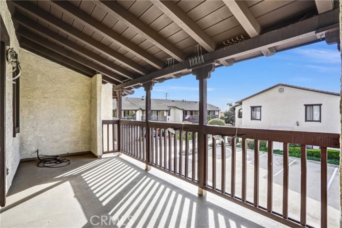 1110 Strawberry, Glendora CA: