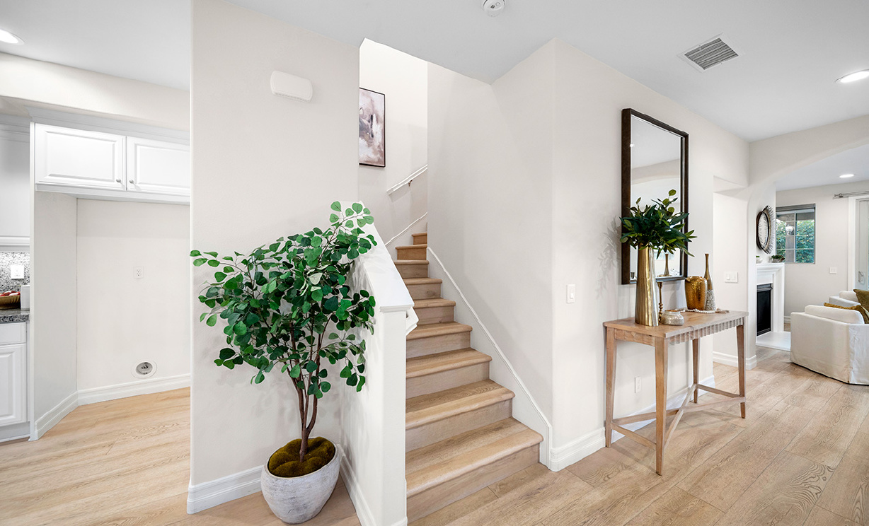 18689 Clubhouse Dr, Yorba Linda CA: 