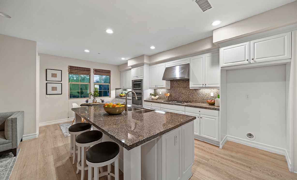 18689 Clubhouse Dr, Yorba Linda CA: 