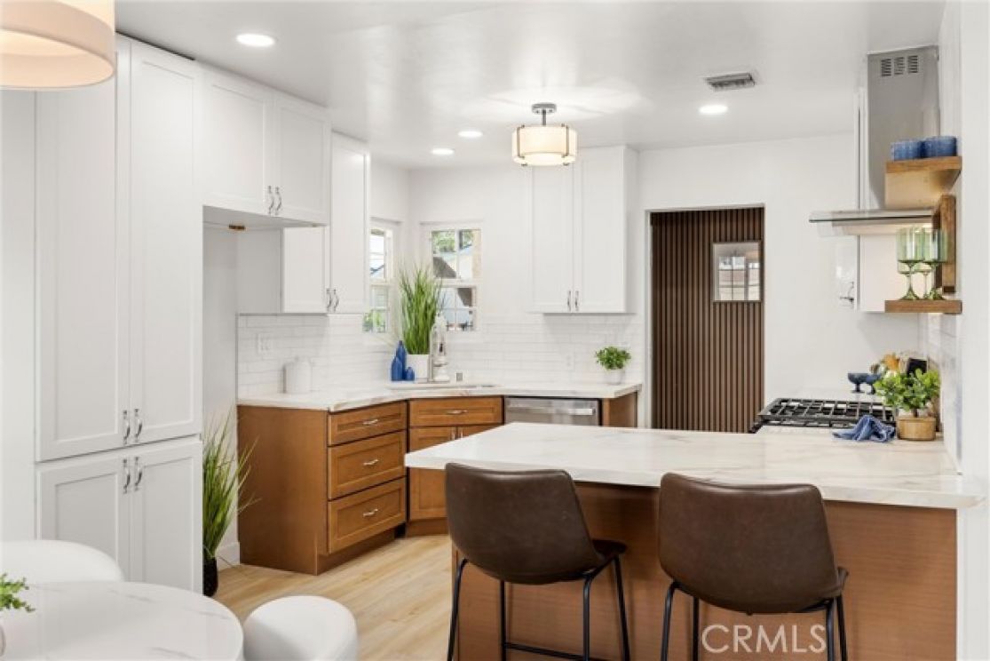 626 S Corta, Santa Ana CA: 