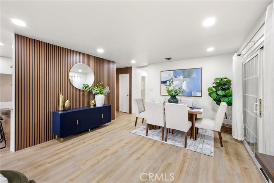 626 S Corta, Santa Ana CA: 