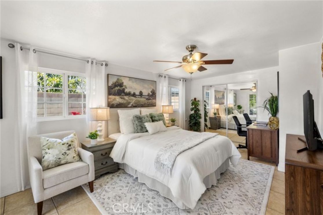 626 S Corta, Santa Ana CA: 