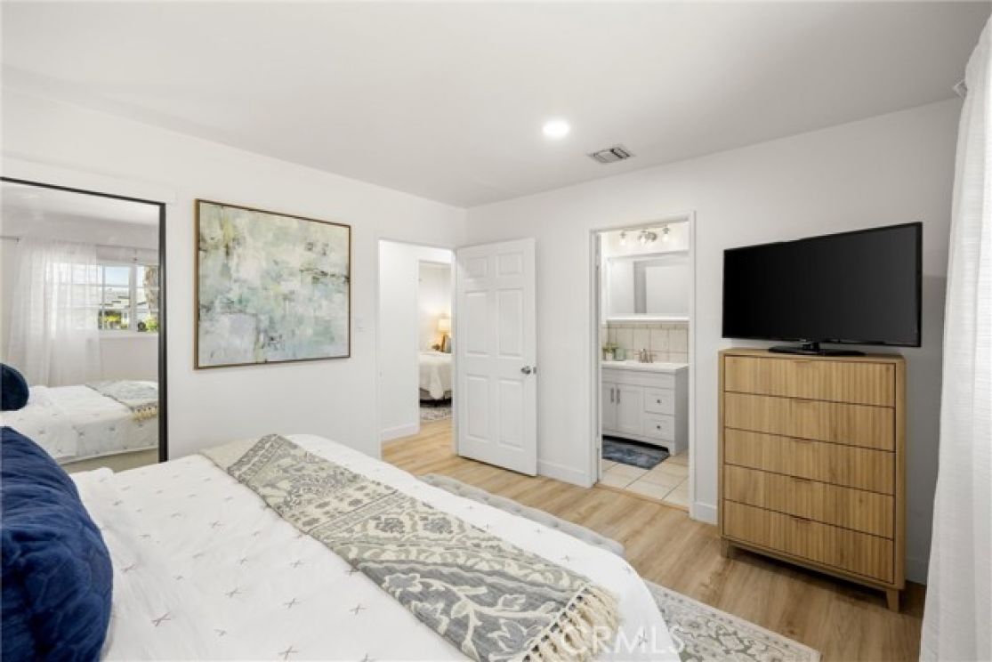 626 S Corta, Santa Ana CA: 