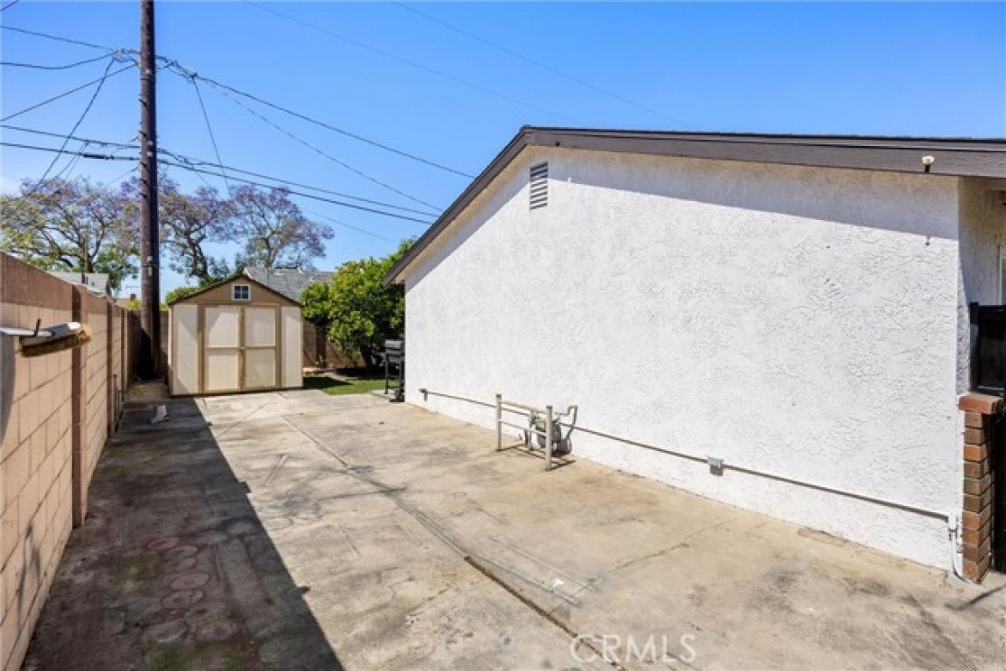 626 S Corta, Santa Ana CA: 