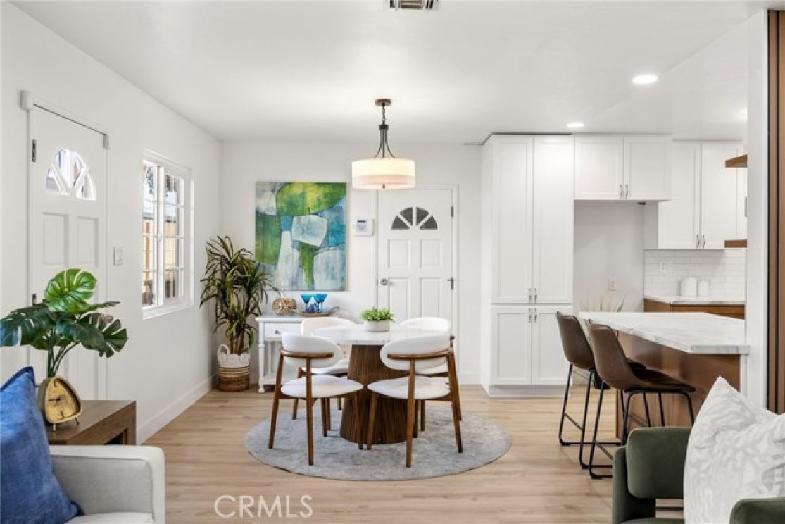 626 S Corta, Santa Ana CA: 