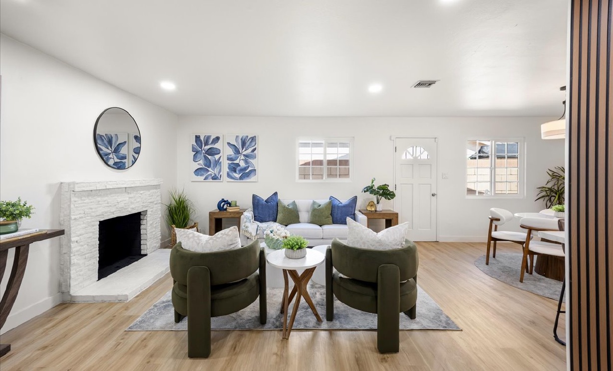 626 S Corta, Santa Ana CA: 