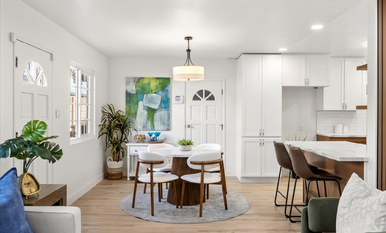 626 S Corta, Santa Ana CA: 