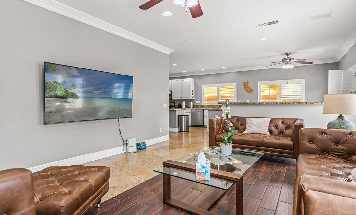 2843 S Buena Vista, Corona CA: 