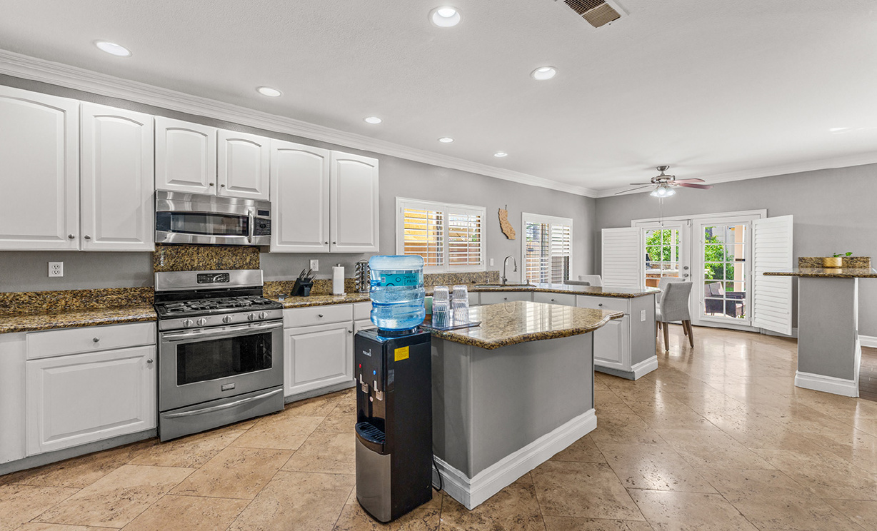 2843 S Buena Vista, Corona CA: 