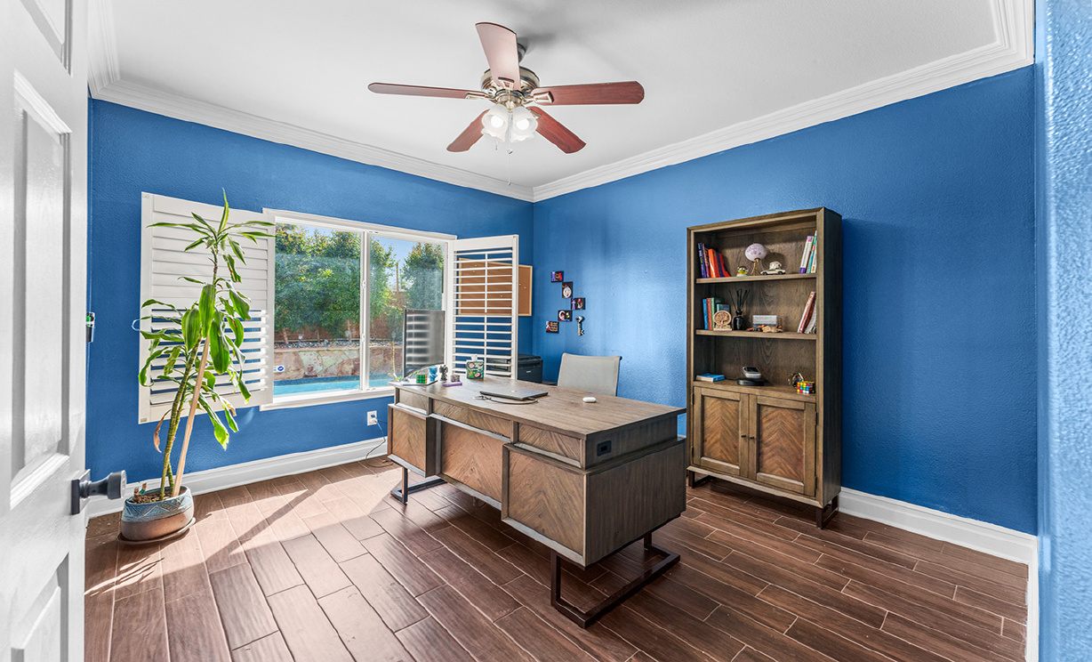 2843 S Buena Vista, Corona CA: 