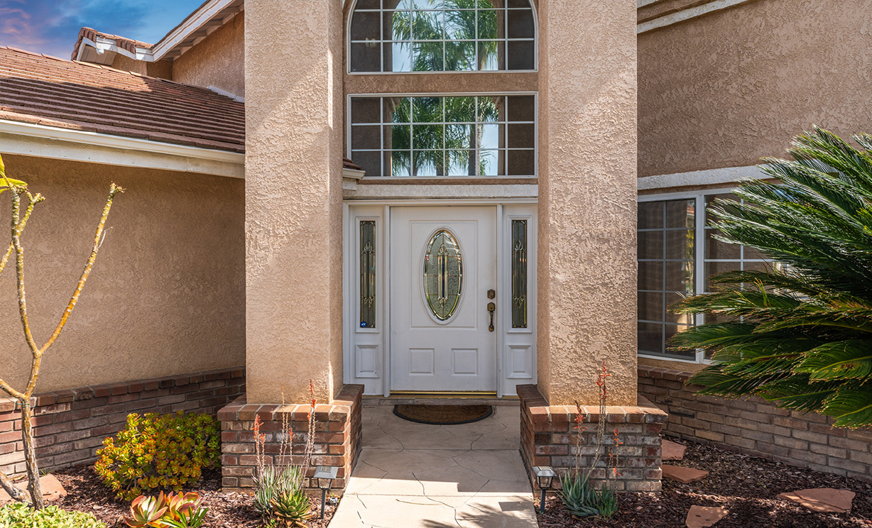 2843 S Buena Vista, Corona CA: 