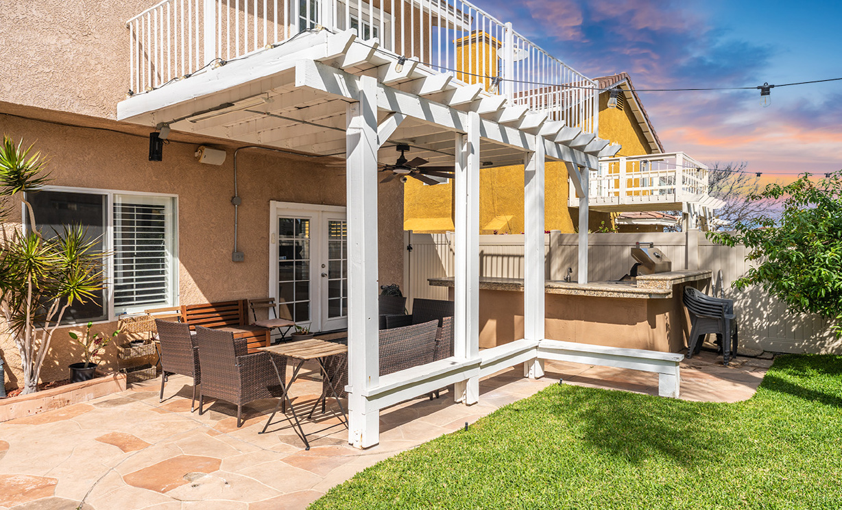 2843 S Buena Vista, Corona CA: 