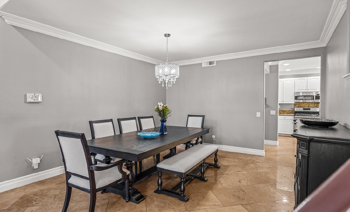 2843 S Buena Vista, Corona CA: 