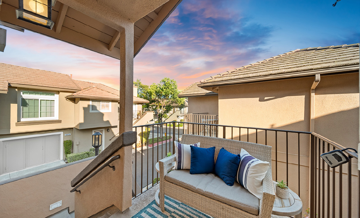 411 S Rosemary Ln, Anaheim Hills CA: 