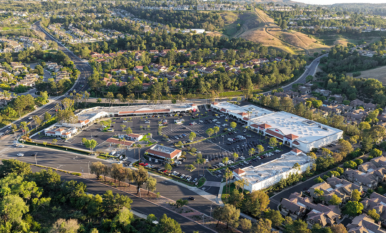 411 S Rosemary Ln, Anaheim Hills CA: 