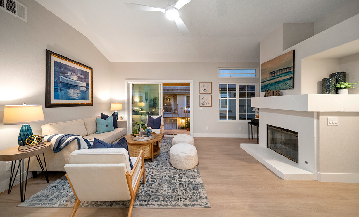 411 S Rosemary Ln, Anaheim Hills CA: 