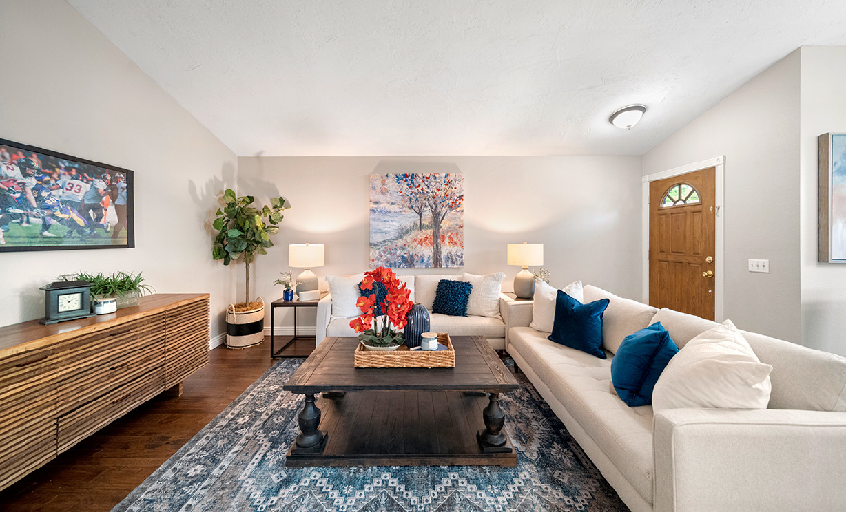 8481 E Foothill St, Anaheim Hills CA: 