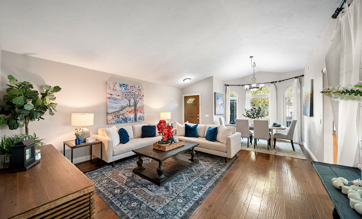 8481 E Foothill St, Anaheim Hills CA: 