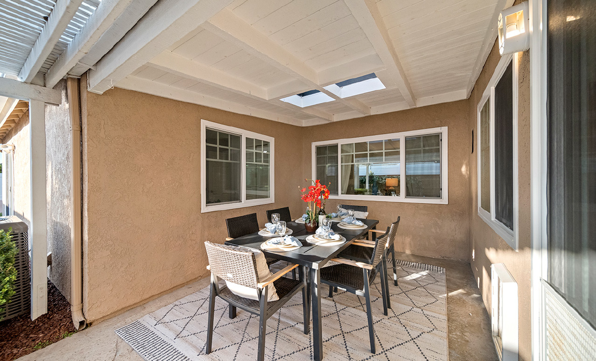 8481 E Foothill St, Anaheim Hills CA: 