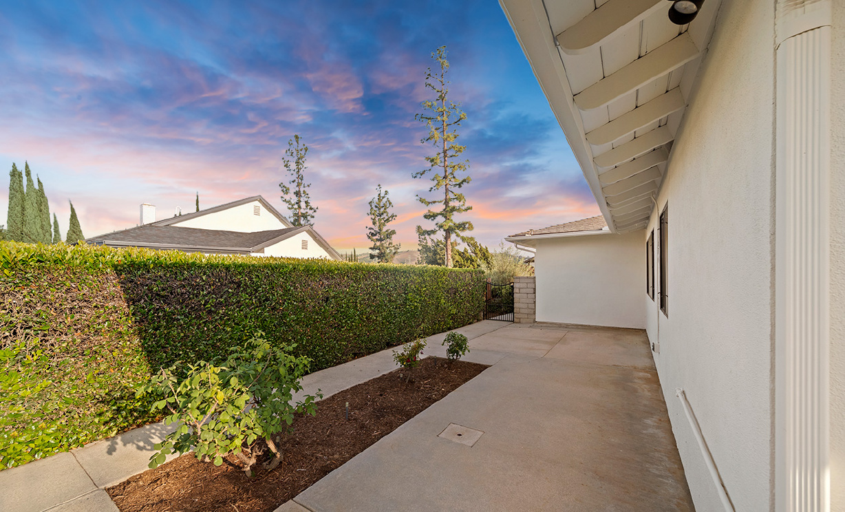 17927 Nearbank Dr, Rowland Heights CA: 
