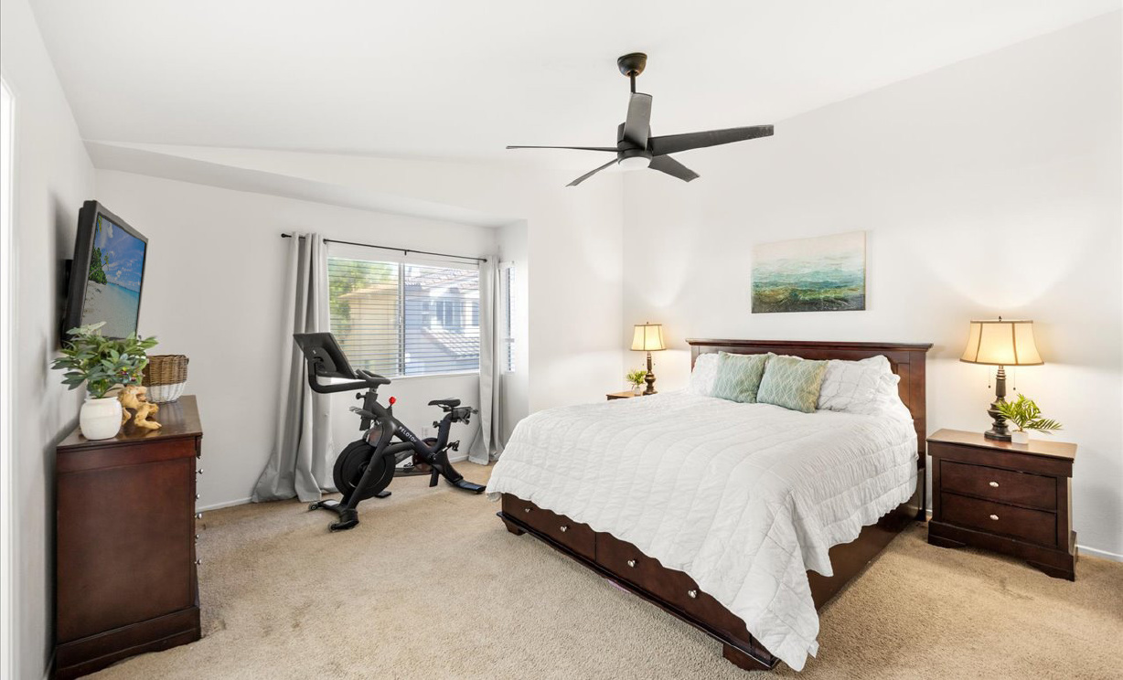 13077 Via Salvia, Riverside CA: