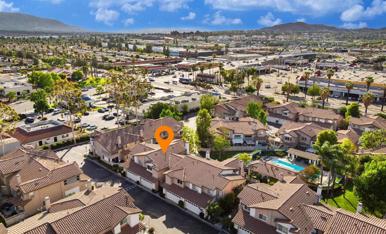 13077 Via Salvia, Riverside CA: