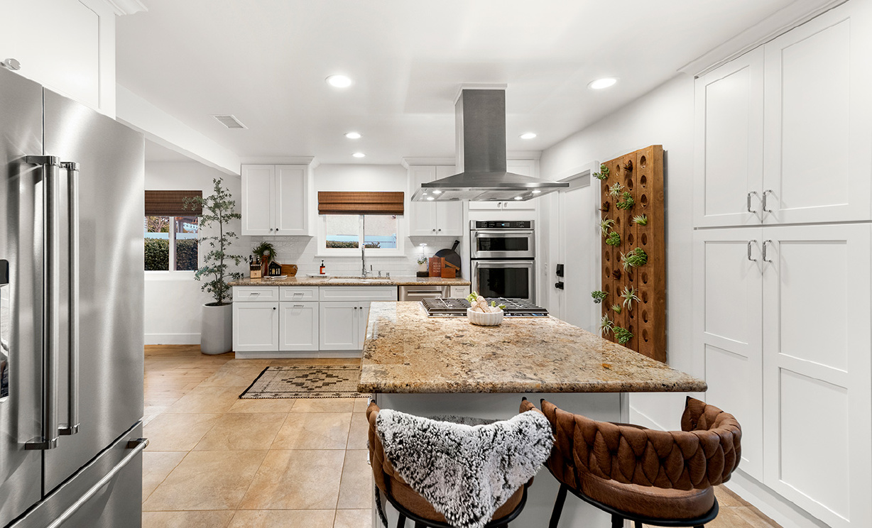 843 Bernard Dr, Fulelrton CA: 